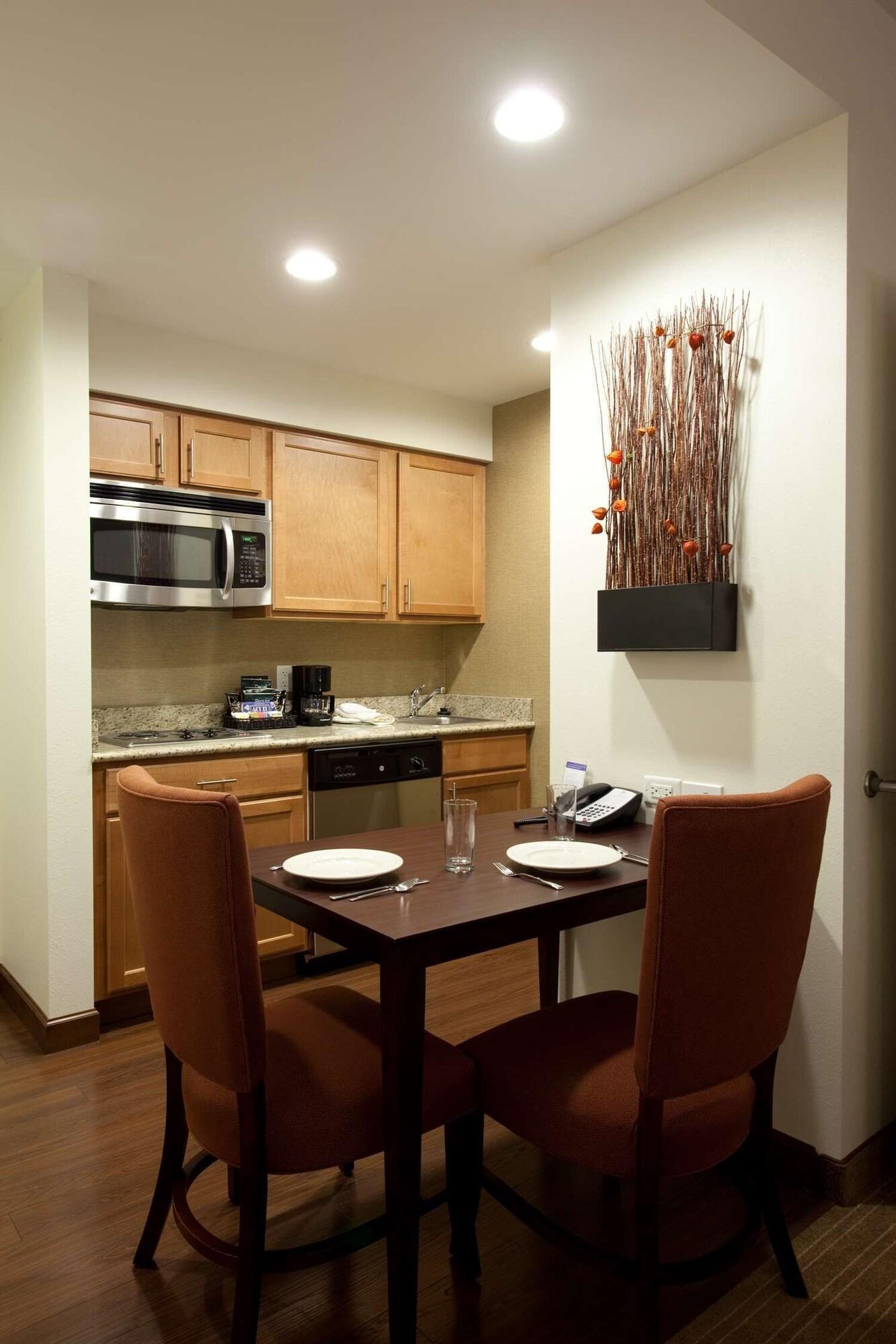 Homewood Suites By Hilton St. Louis - Galleria Richmond Heights Bagian luar foto