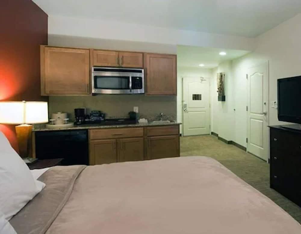 Homewood Suites By Hilton St. Louis - Galleria Richmond Heights Bagian luar foto