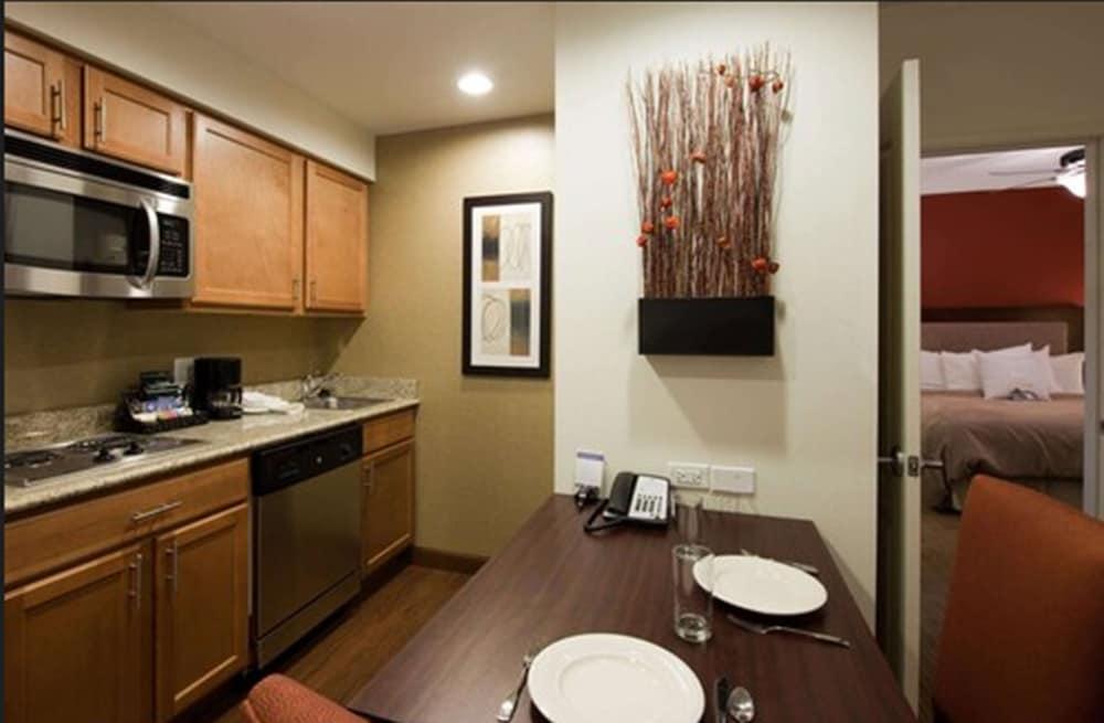 Homewood Suites By Hilton St. Louis - Galleria Richmond Heights Bagian luar foto