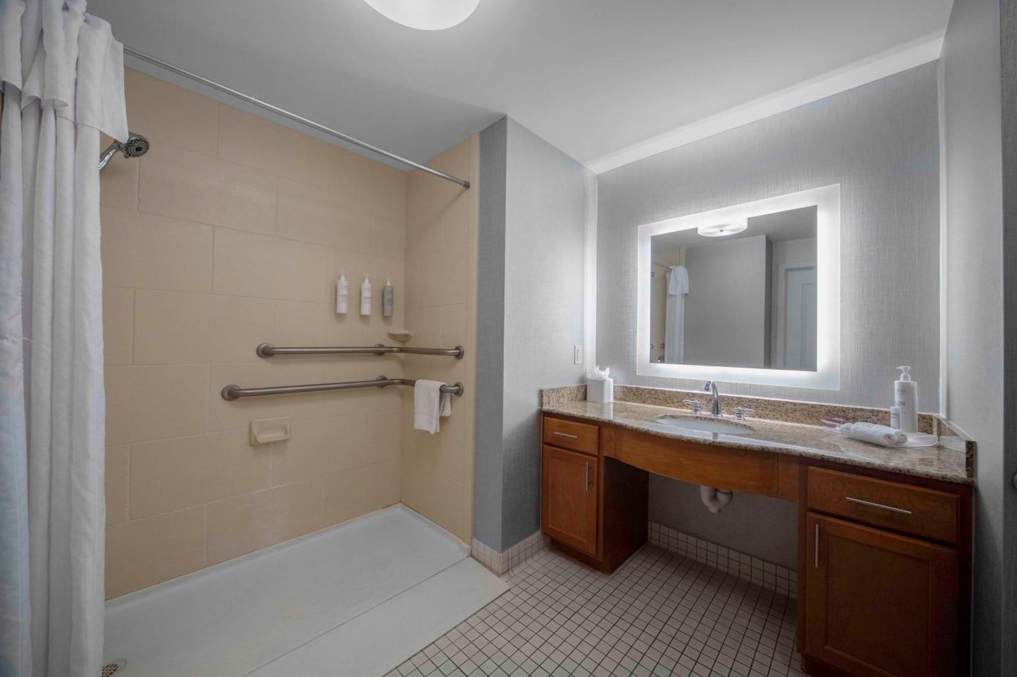 Homewood Suites By Hilton St. Louis - Galleria Richmond Heights Bagian luar foto