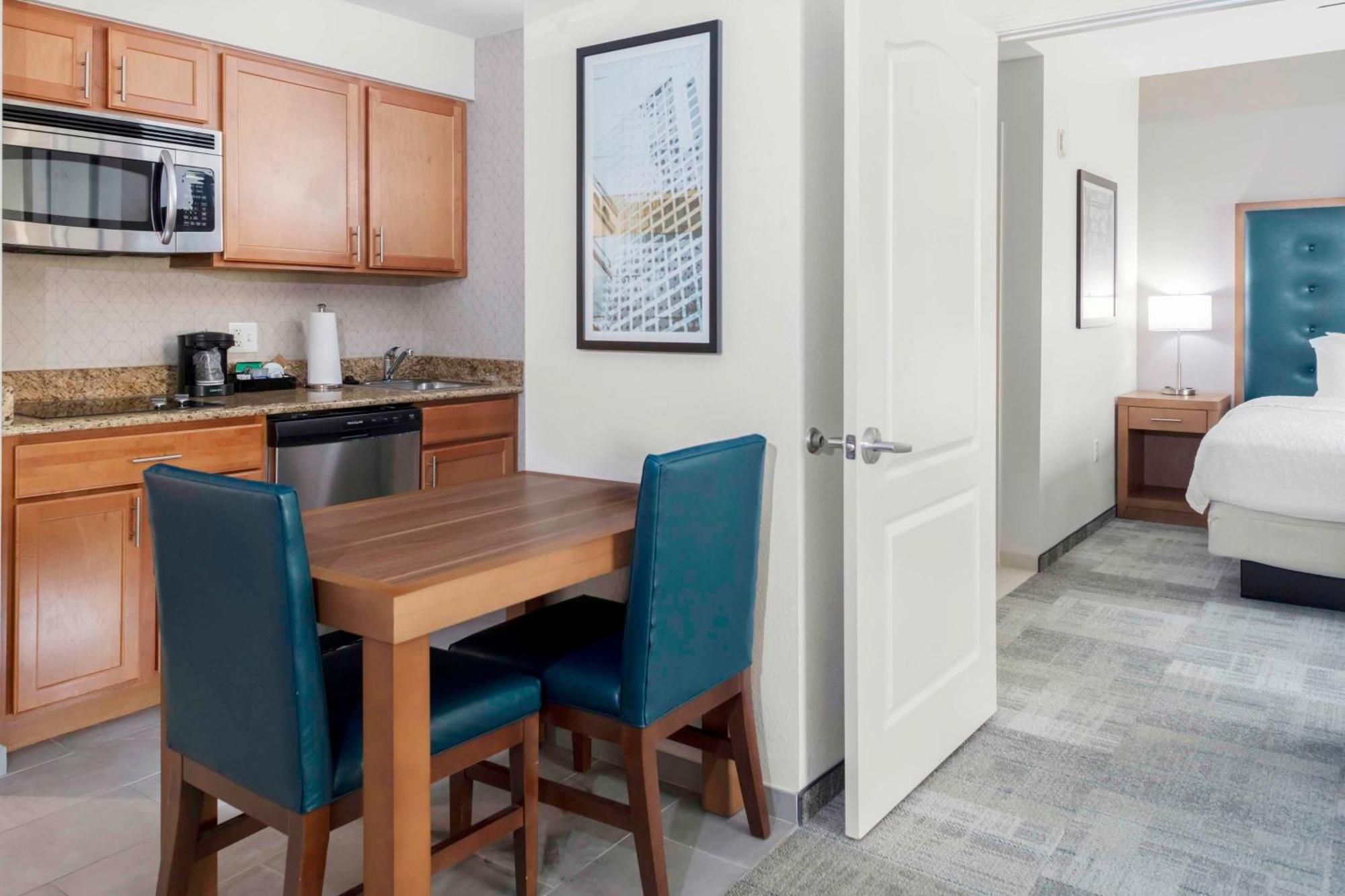 Homewood Suites By Hilton St. Louis - Galleria Richmond Heights Bagian luar foto